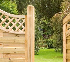 Gate installation contractor and services in King's Lynn and West Norfolk